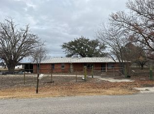 3989 County Road 4516, Hondo, TX 78861