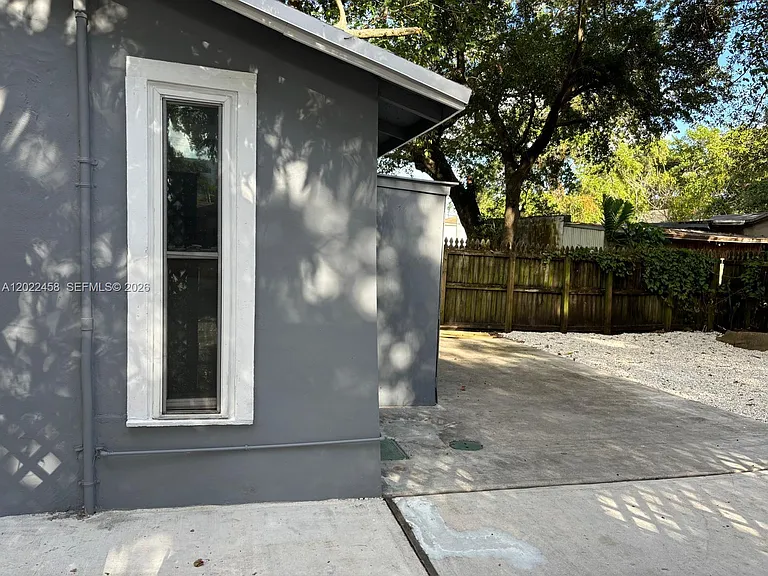 5911 NW 5th Ct #5911 — Photo 5