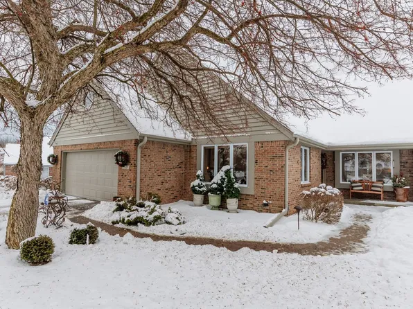 2639 West Lake Forest COURT, Mequon, WI 53092