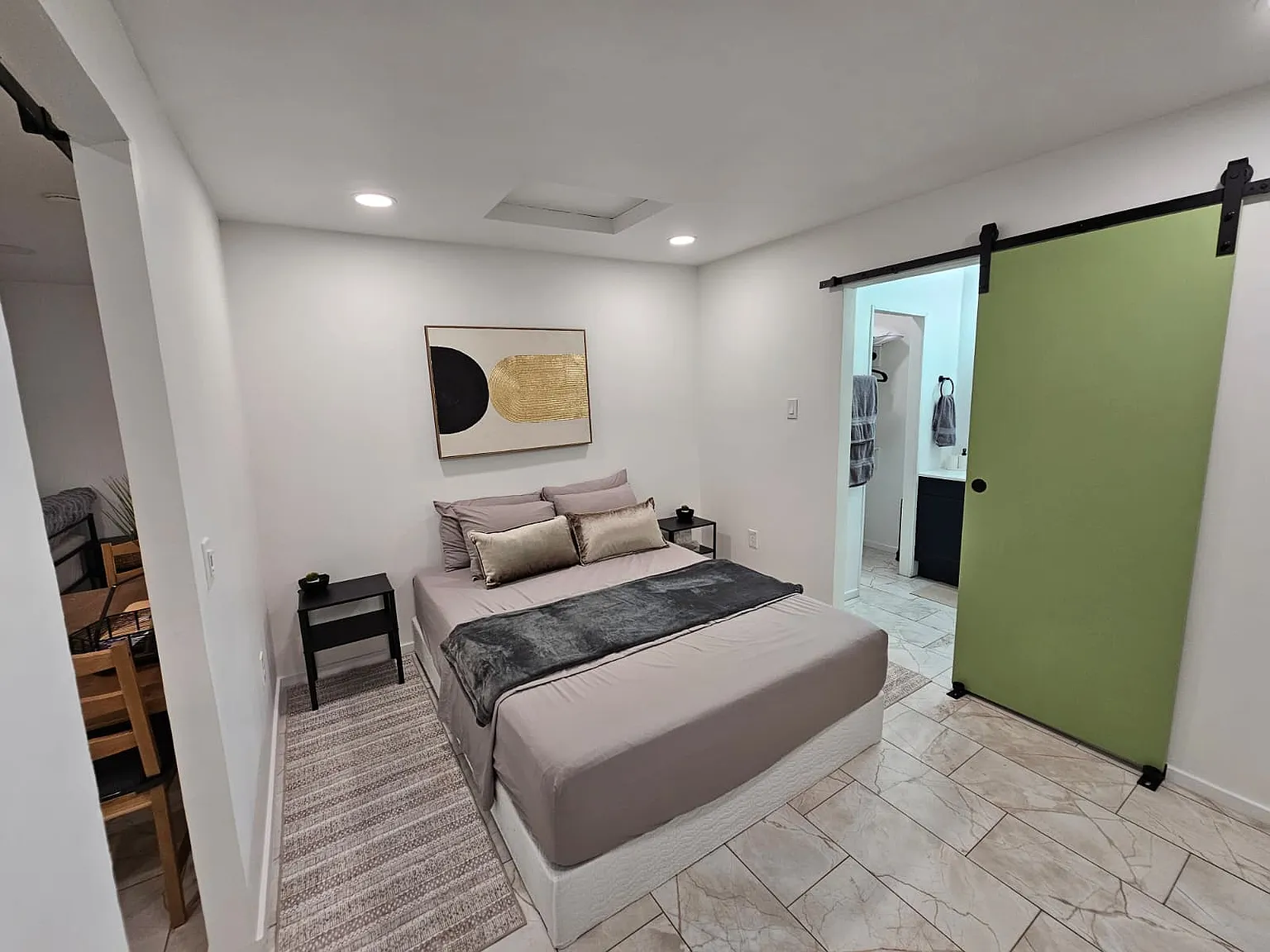 1 bed, 574 sqft, $1,349 — Photo 2