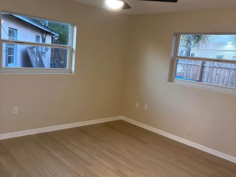 2813 Spring Hill Ct — Photo 10