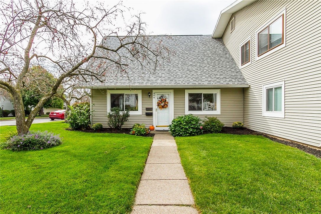 846 Eastbrooke Ln, Rochester, NY 14618 | Zillow