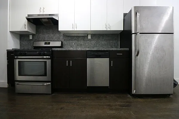 Rented by Spot It Realty LLC | media 2