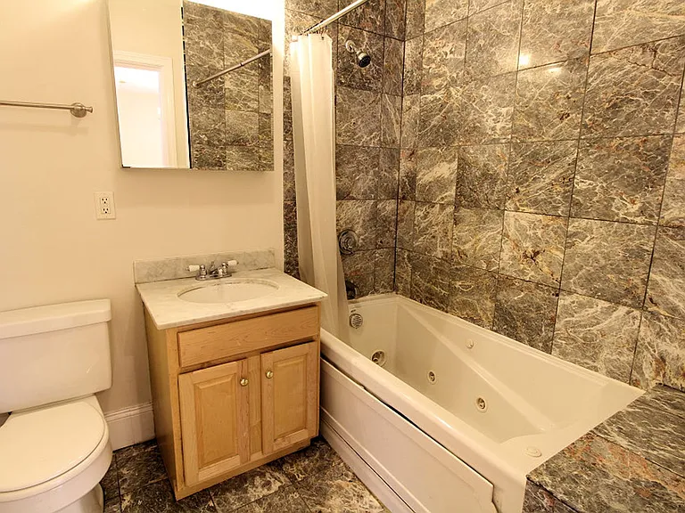 25 Aspinwall Ave #1C — Photo 10