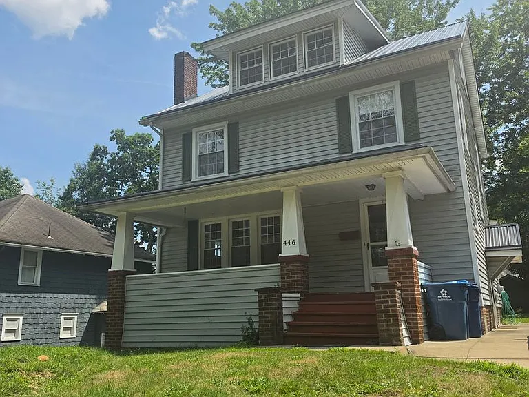 446 Earl Ave — Photo 1