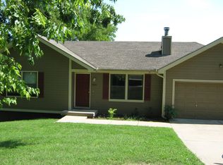 3305 N Tracy Ave, Kansas City, MO 64116