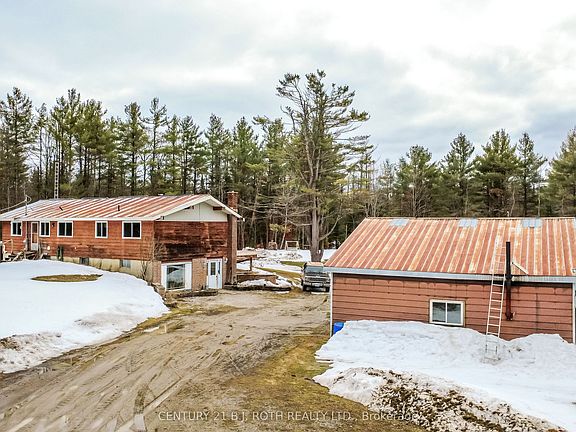 3rd image of 444 Monck Rd