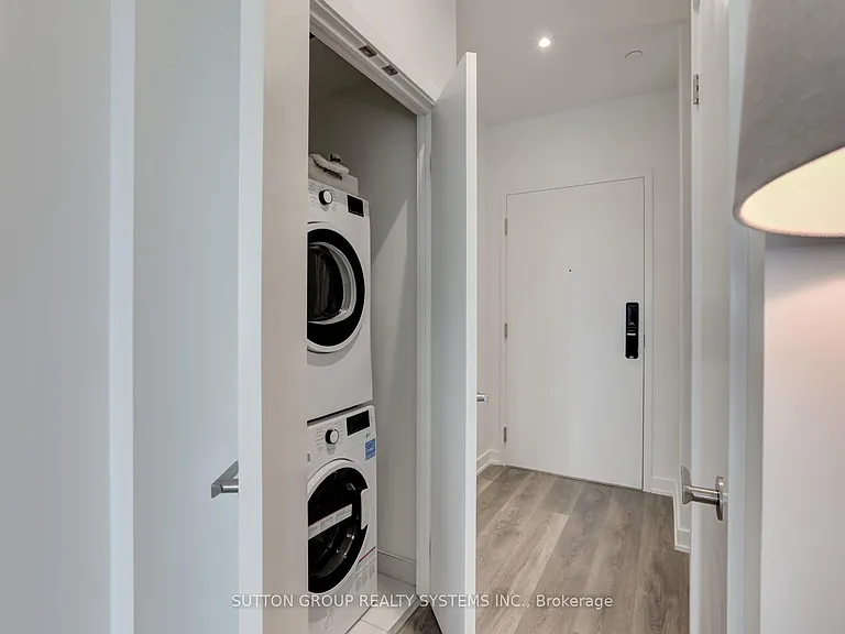 28 Ann St #807 — Photo 11