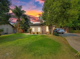 9708 Pavilion Dr, Bakersfield, CA 93312