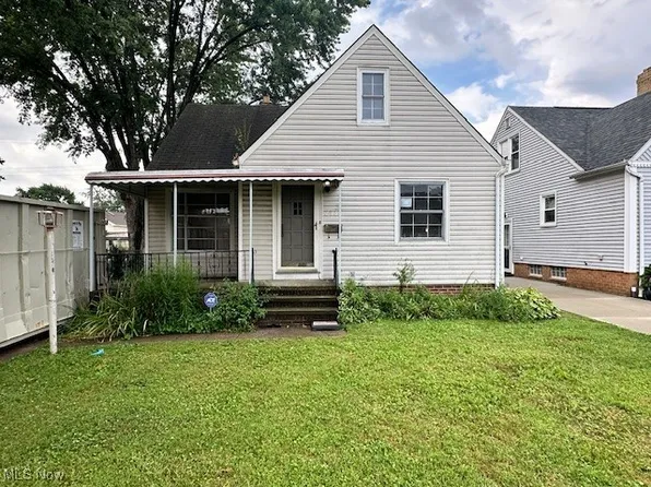 2531 North Ave, Parma, OH 44134