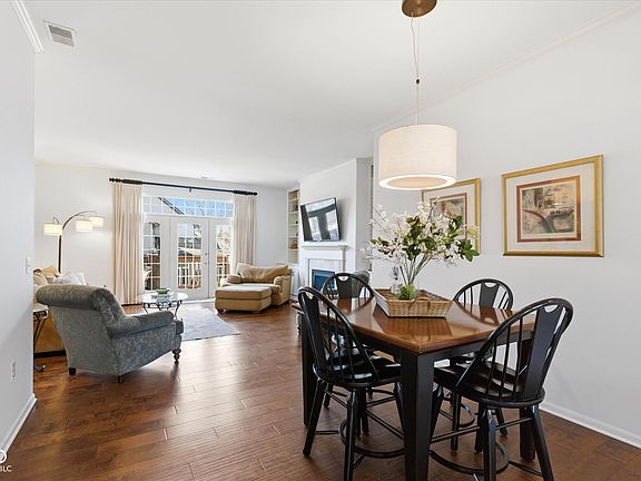 5th image of 10182 Winslow Way