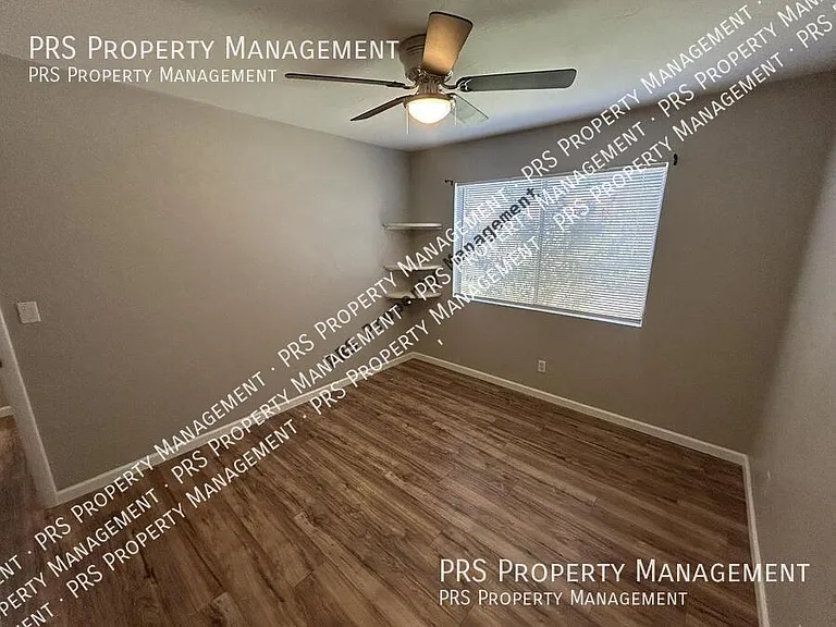 2207 W Monroe St — Photo 25