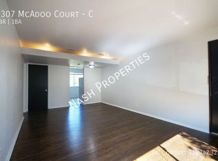 4307 McAdoo Ct APT C, Saint Louis, MO 63125