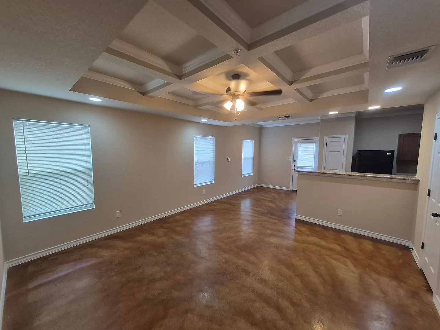 16825 Showdown Path #4, Selma, TX. 78154 — Photo 4