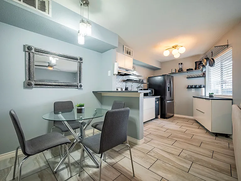 1840 Burton Dr #H-103 — Photo 10