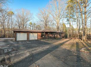 1200 Lawrence Ln, Benton, AR 72019