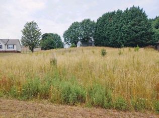 223 Orchard Grove Rd, Chesnee, SC 29323