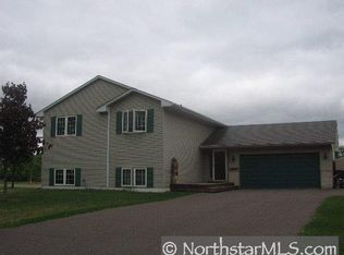 2511 Barclay St, Saint Paul, MN 55109