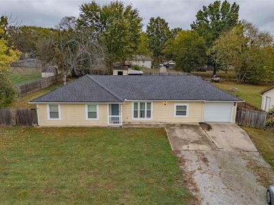 17405 S Benton Dr, Belton, MO, 64012