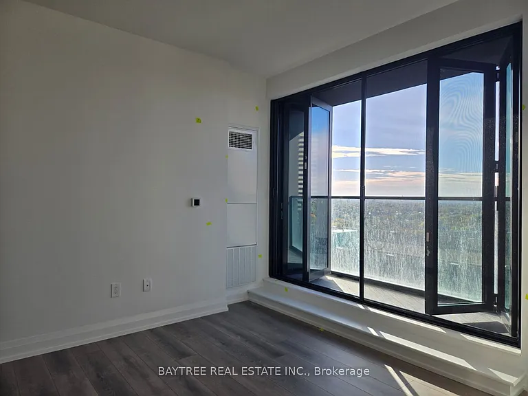 20 Soudan Ave #2308 — Photo 3