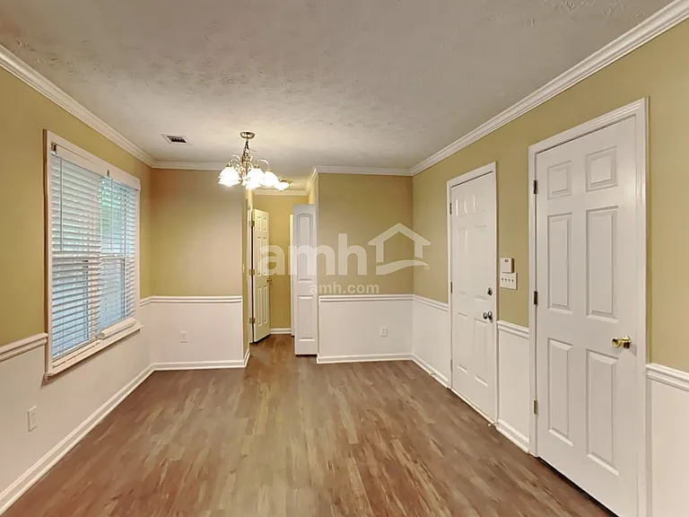 1533 Virgil Pond Ln — Photo 4