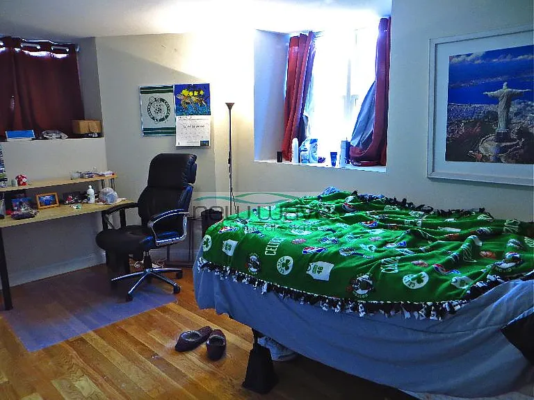 839 Parker St #1 — Photo 11