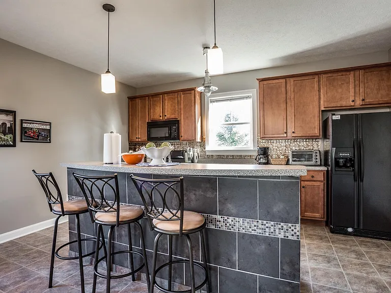 Large eat in kitchen
