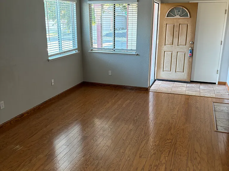 8735 Clear Star Ct — Photo 15