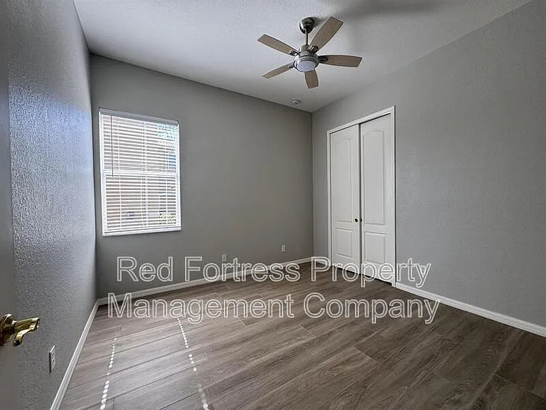 2531 Sawgrass Lake Ct — Photo 13