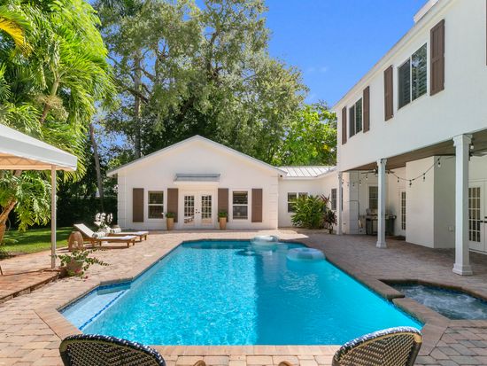16 Ridgeview Road N, Sewalls Pt, FL 34996
