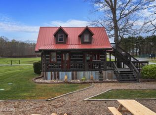 3103 Laurelwood Ln, Sevierville, TN 37862