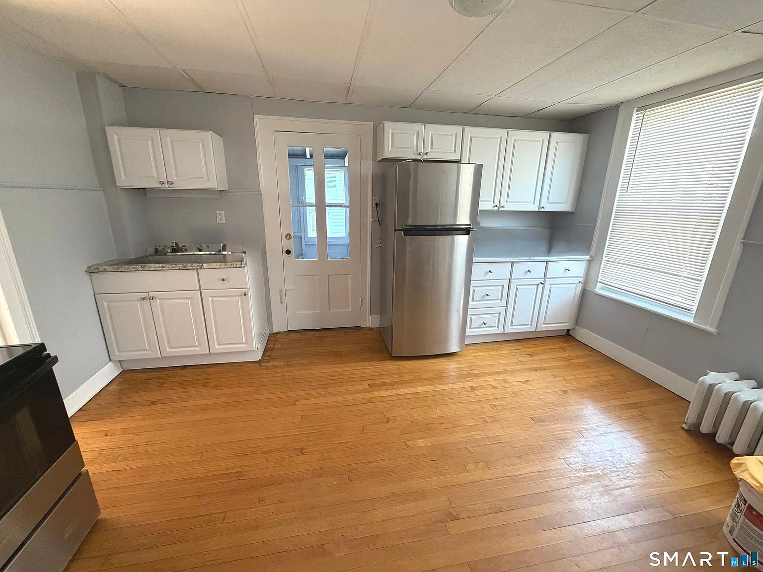 2 bed, 1.0 bath, 1200 sqft, $2,100 — Photo 3