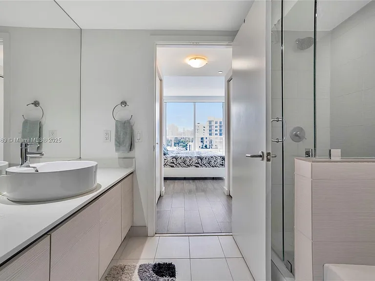 4250 Biscayne Blvd #1116 — Photo 7