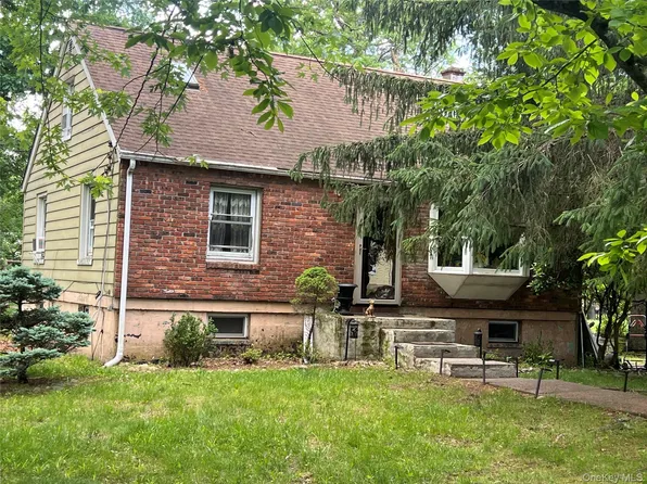 8 Mountain View, Suffern, NY 10901