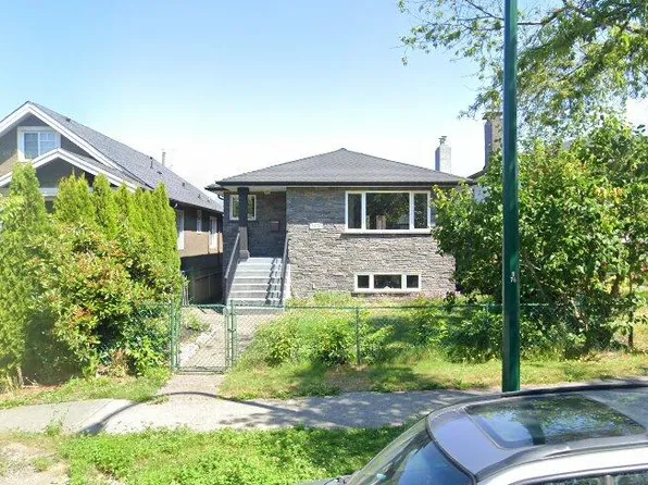 2629 E 6th Ave, Vancouver, BC V5M 1R4
