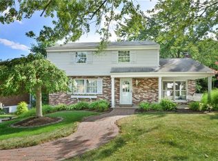 4027 Crabapple Dr, Mc Kees Rocks, PA 15136