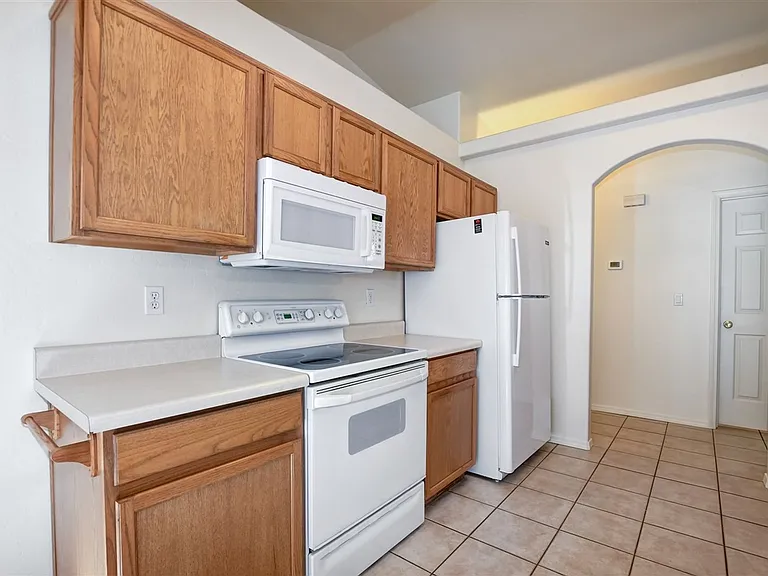 4261 N Tonopah Dr — Photo 12