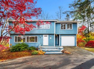 19 Orchard Ln, Groton, MA 01450