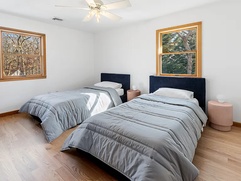 563 Montauk Hwy — Photo 15