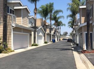 17726 Kinzie St UNIT 38, Northridge, CA 91325