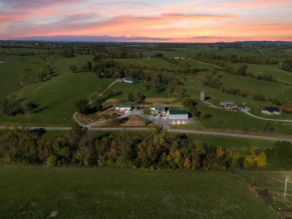 1185 Mudsock Rd, Hillsboro, KY 41049