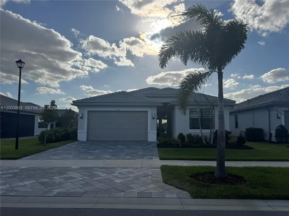 12712 SW Blue Mangrove Pkwy, Port Saint Lucie, FL 34987