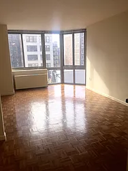 Rented by Chelsea Tower