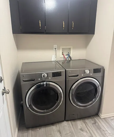 2918 NE Riverside Ave #13 — Photo 5