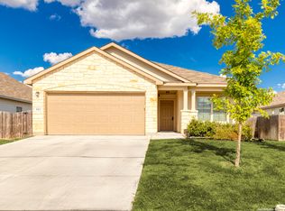 161 Sambar Main, Schertz, TX 78108