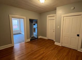 635 Manor St APT 3, Lancaster, PA 17603