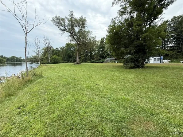 330 Fishing Rock Rd #6, Newport, NY 13416