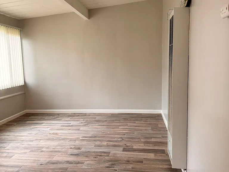 1214 Boynton St #15 — Photo 5