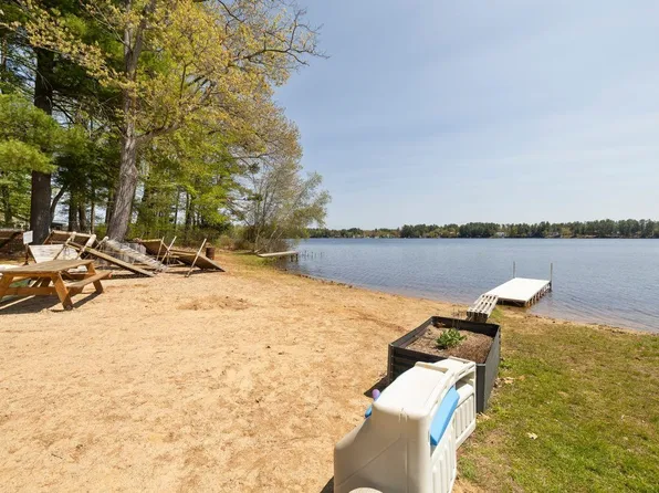 47 Great Pond Road, Kingston, NH 03848