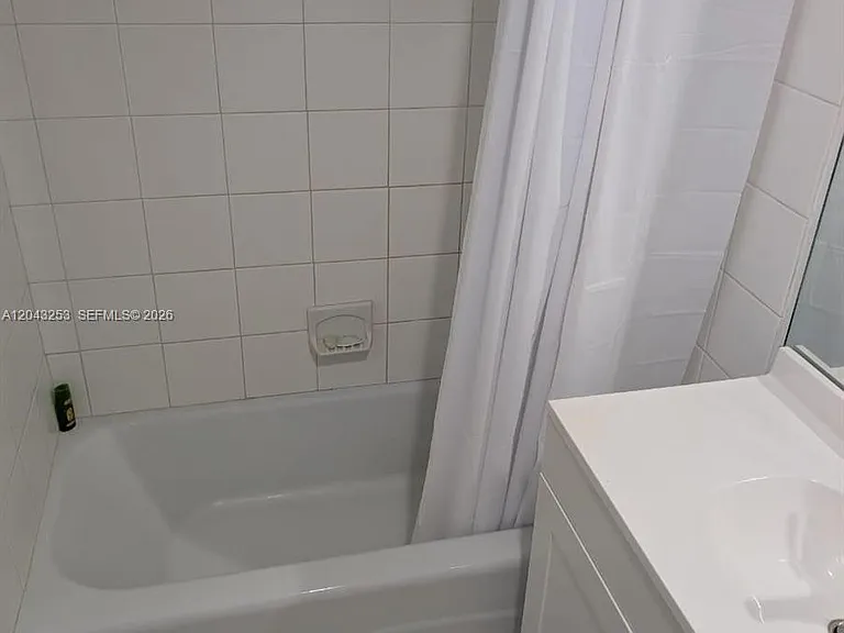 3680 Inverrary Dr #2M — Photo 10